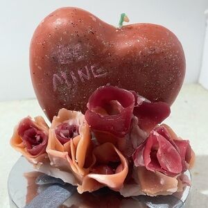 Romantic Heart Candle with Roses